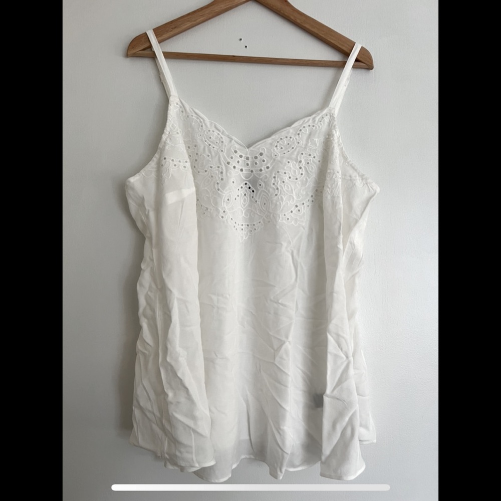 Torrid: Challis Swing Cami
New condition, never worn